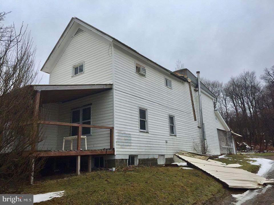 14 Division Street - Photo 1