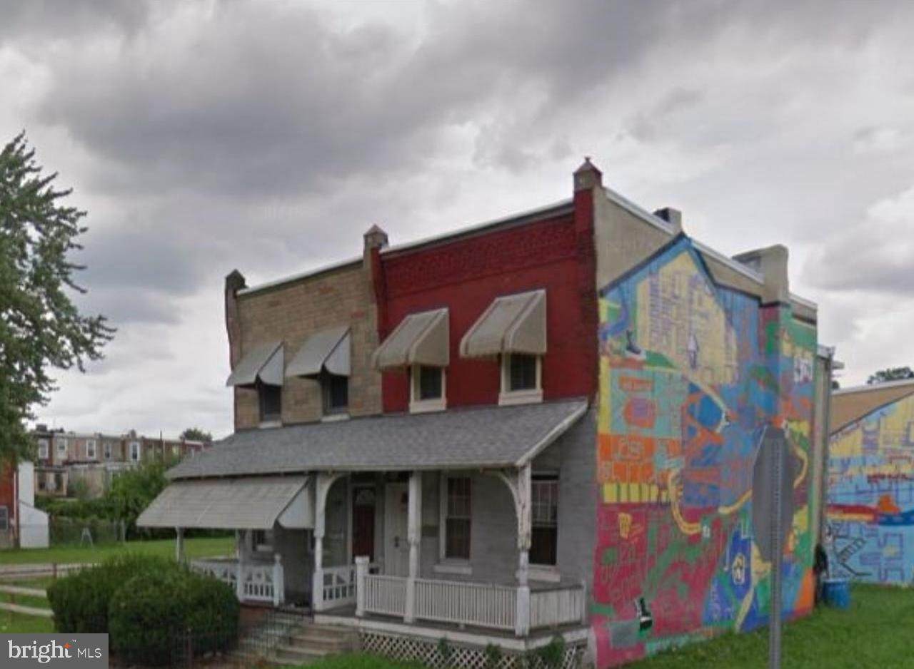 807 42ND Street - Photo 1