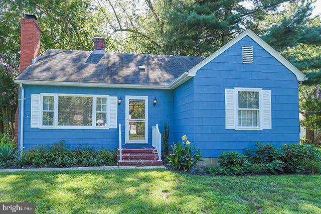 12 Dukes Avenue - Photo 1
