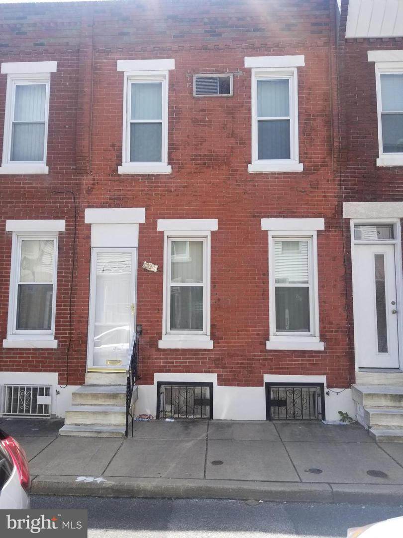 934 Daly Street - Photo 1