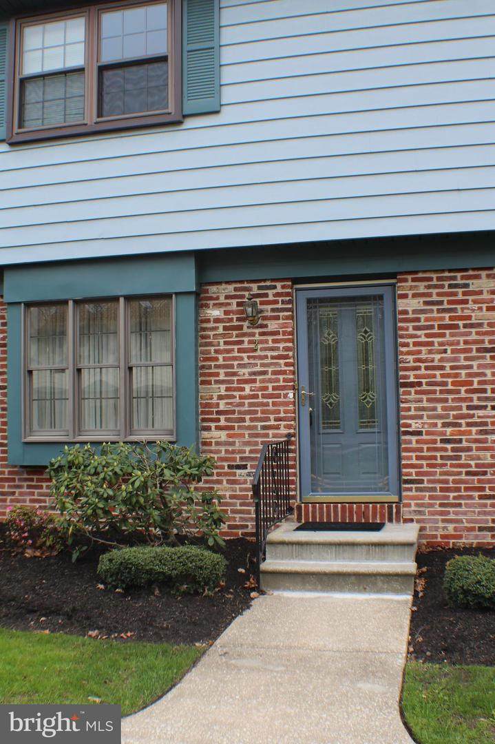 2 William Ellery Bldg - Photo 1