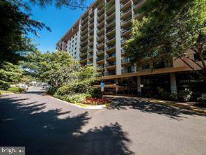 3800 Powell Lane - Photo 1