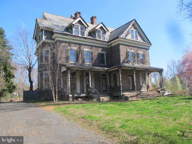 93 Vanderveer Avenue - Photo 1