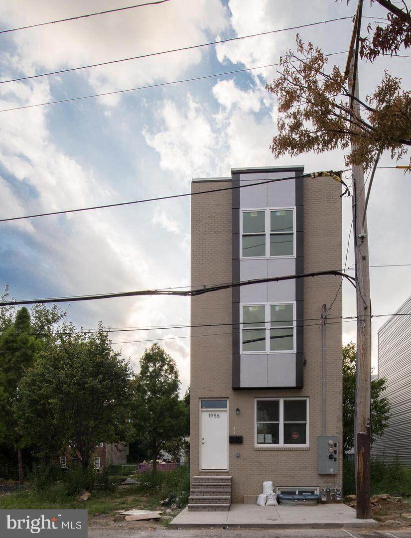 1956 8TH Street - Photo 1