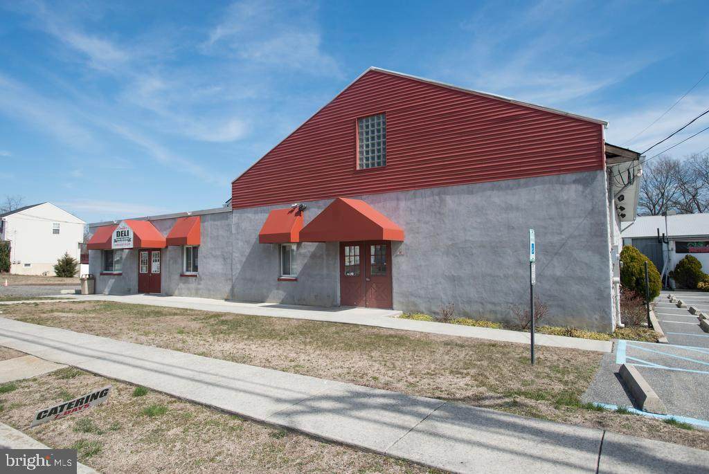 541 Mantua Avenue - Photo 1