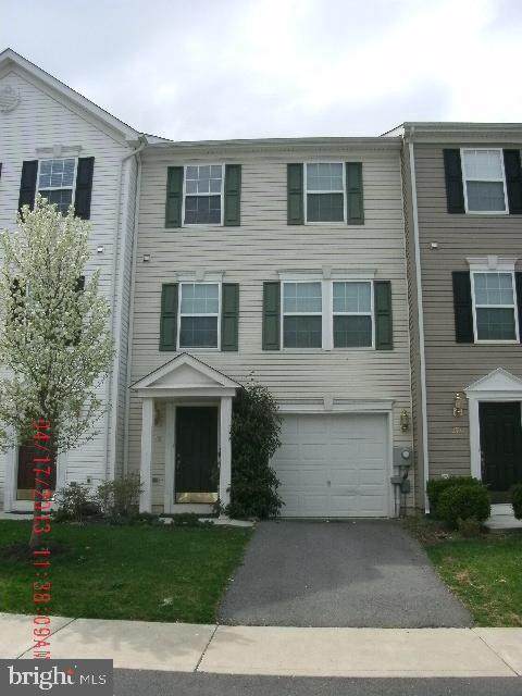 278 Scarboro - Photo 1