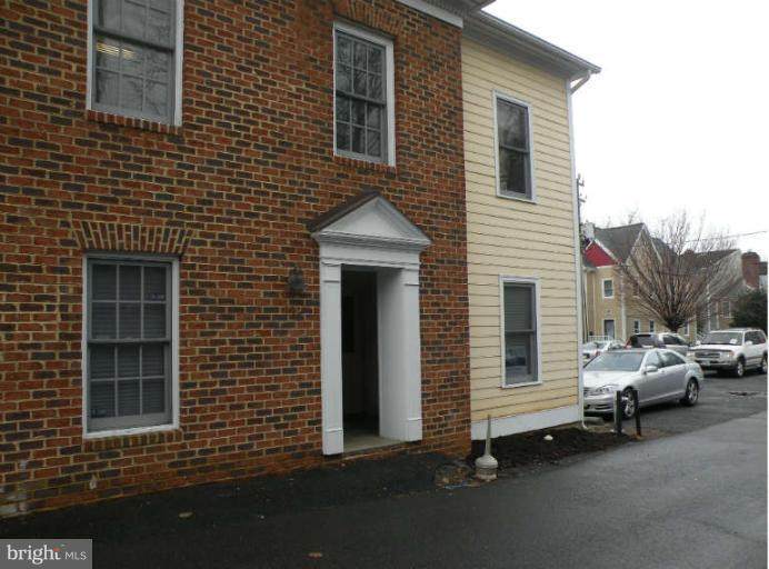 109 Royal Street - Photo 1