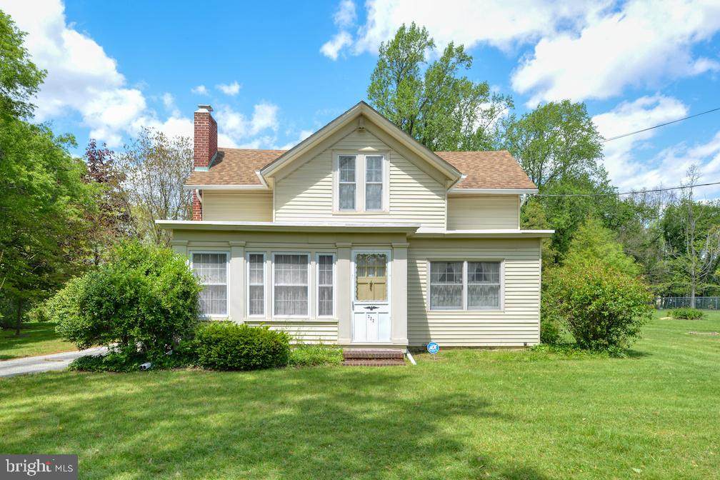 222 Oak Road - Photo 1