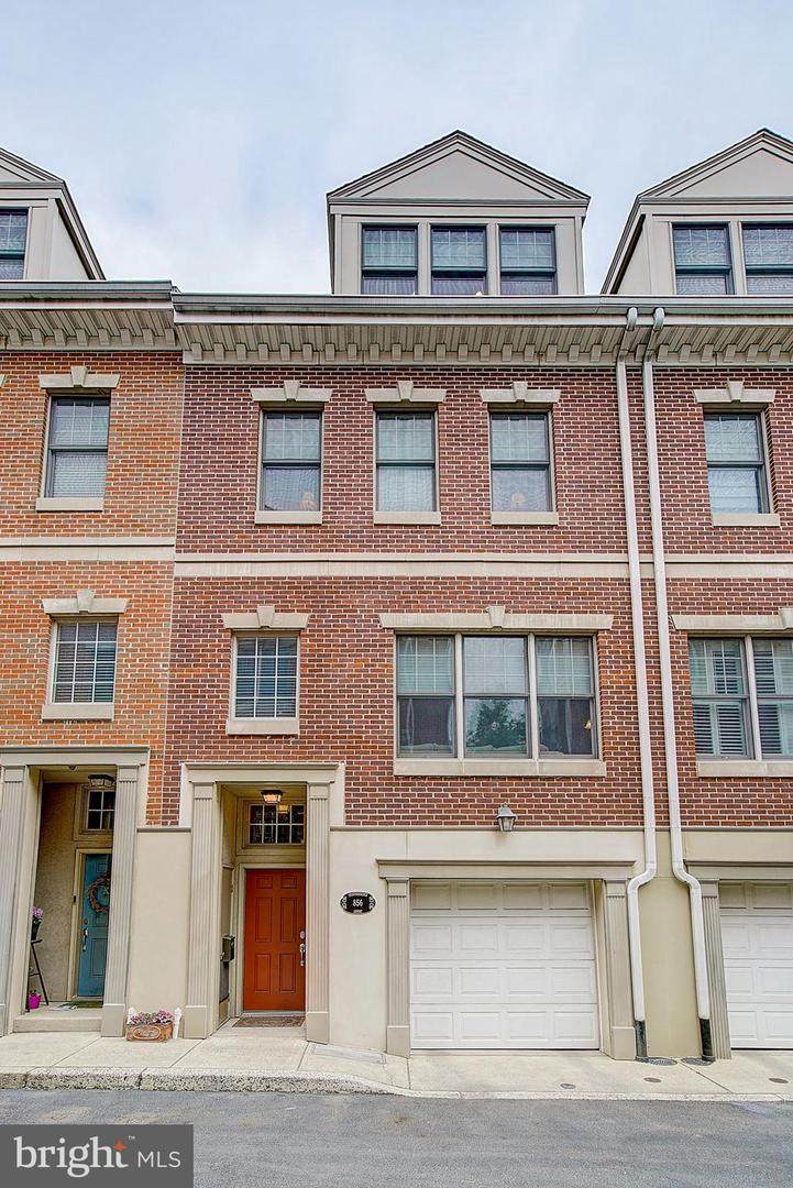 856 Independence Court - Photo 1