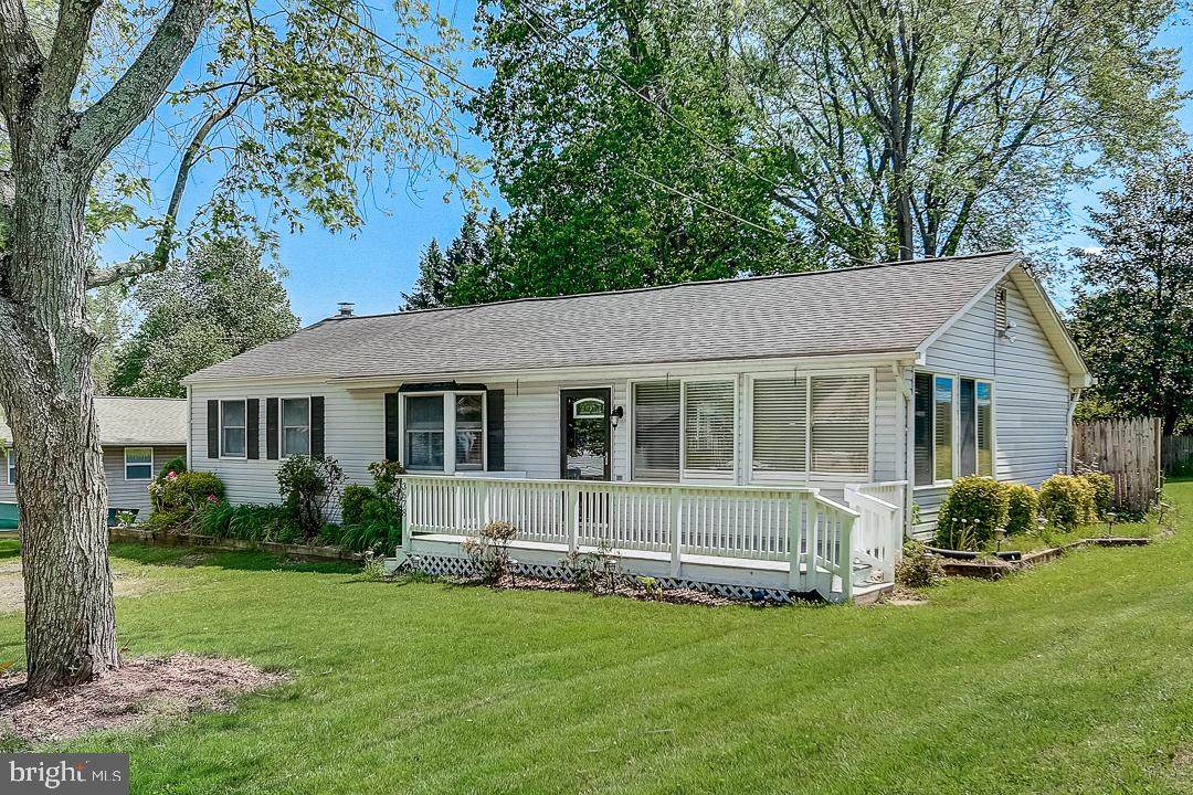 3678 7TH Avenue - Photo 1