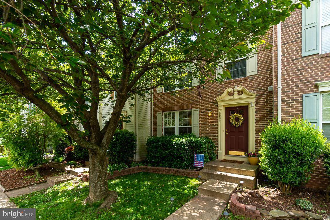 6990 Rogue Forest Lane - Photo 1 6990 Rogue Forest Lane - Photo 1