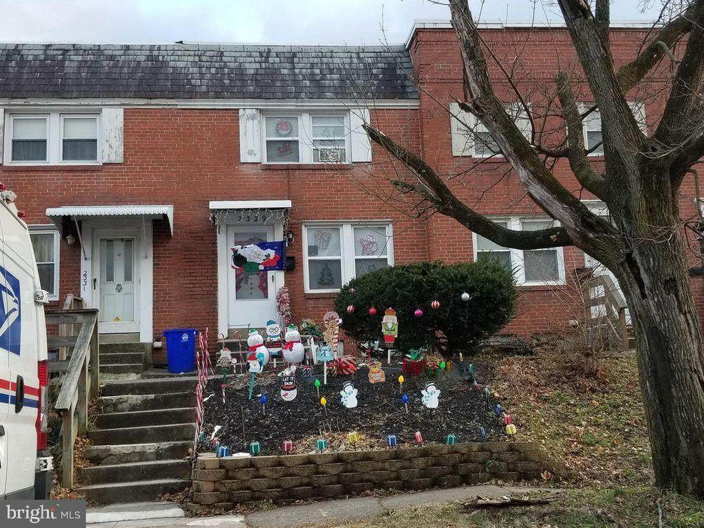 2329 Kensington Street - Photo 1