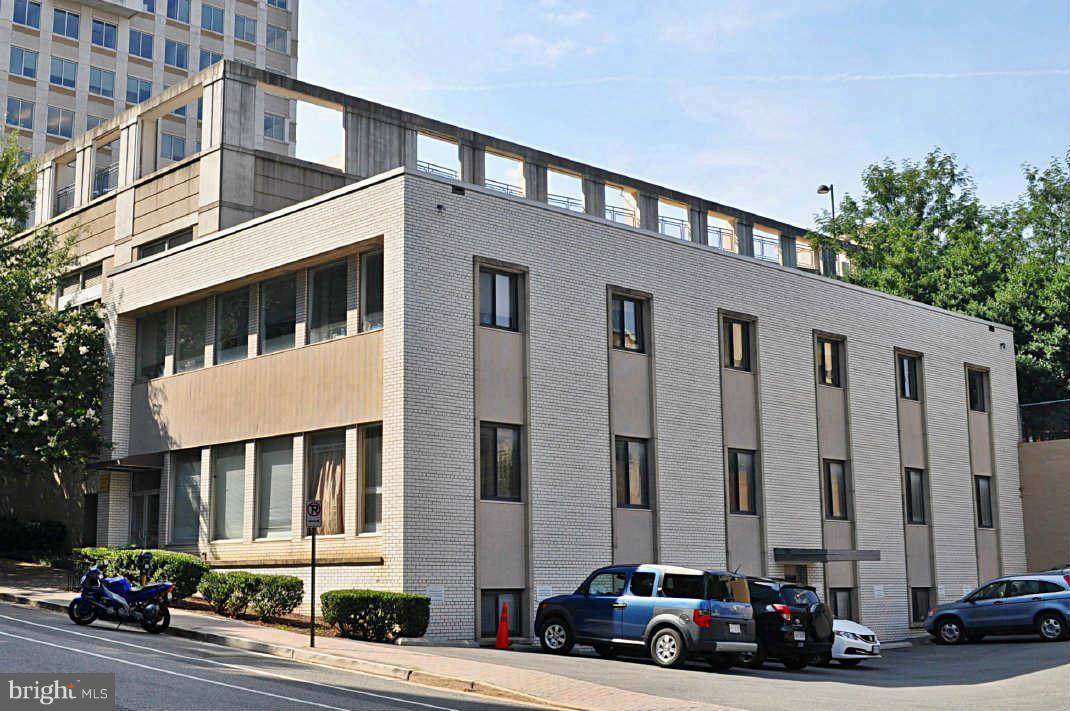 2007 15TH Street - Photo 1