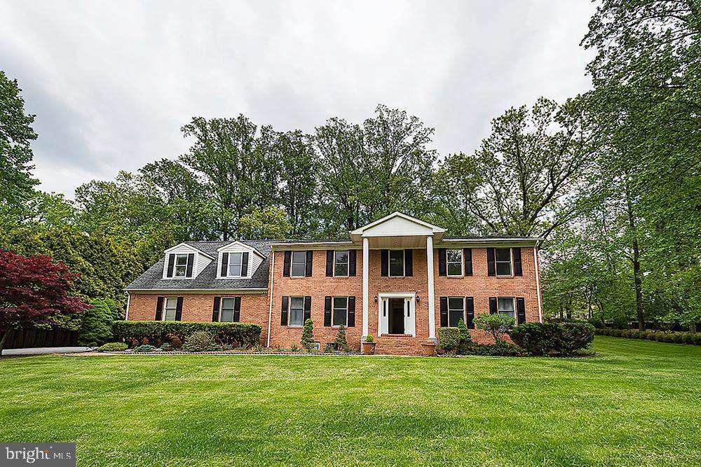 1427 Autumn Leaf Road - Photo 1 1427 Autumn Leaf Road - Photo 1