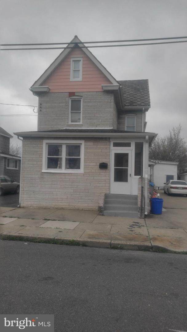 25 Roosevelt Street - Photo 1
