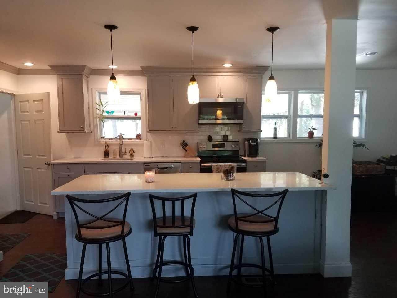 197 Hoover Avenue - Photo 1