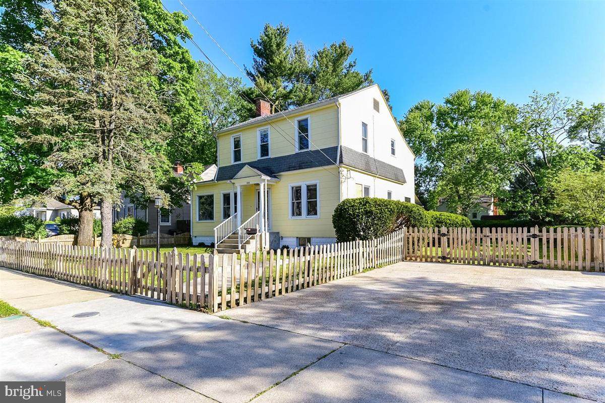 426 Virginia Avenue - Photo 1