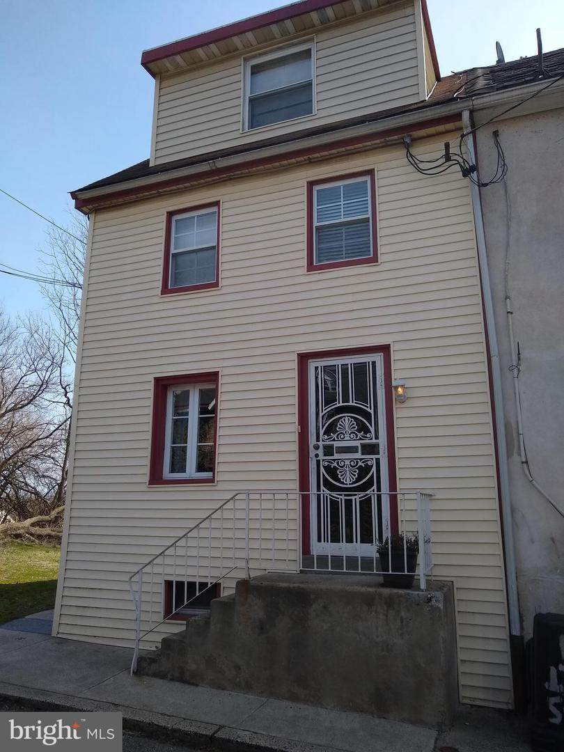 314 Mechanic Street - Photo 1