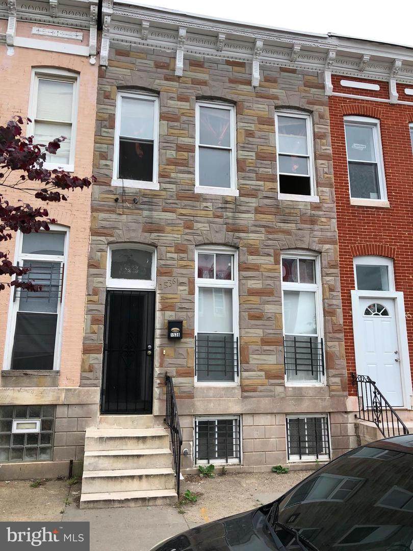 1536 Bond Street - Photo 1