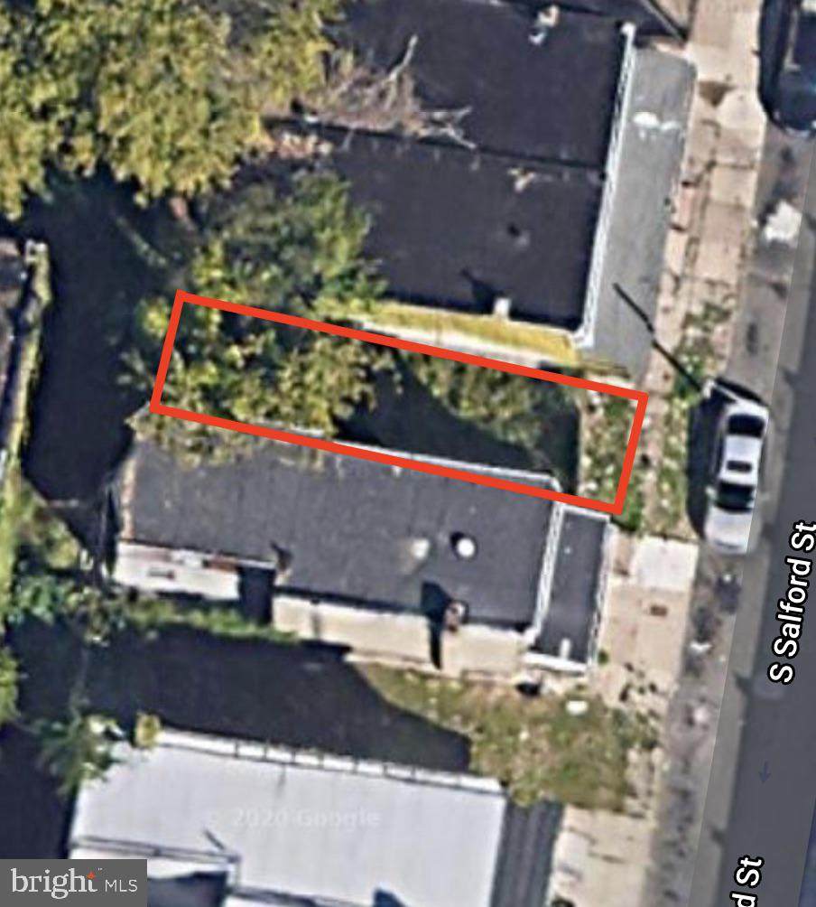 118 Salford Street - Photo 1