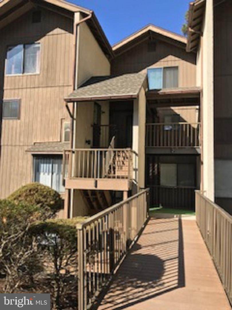 228 Canal Park Drive - Photo 1