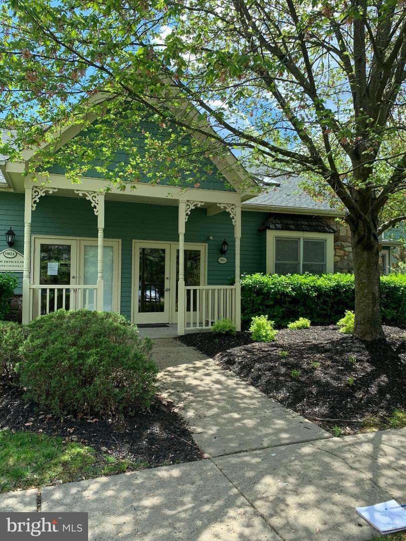 301 Oxford Valley Road - Photo 1