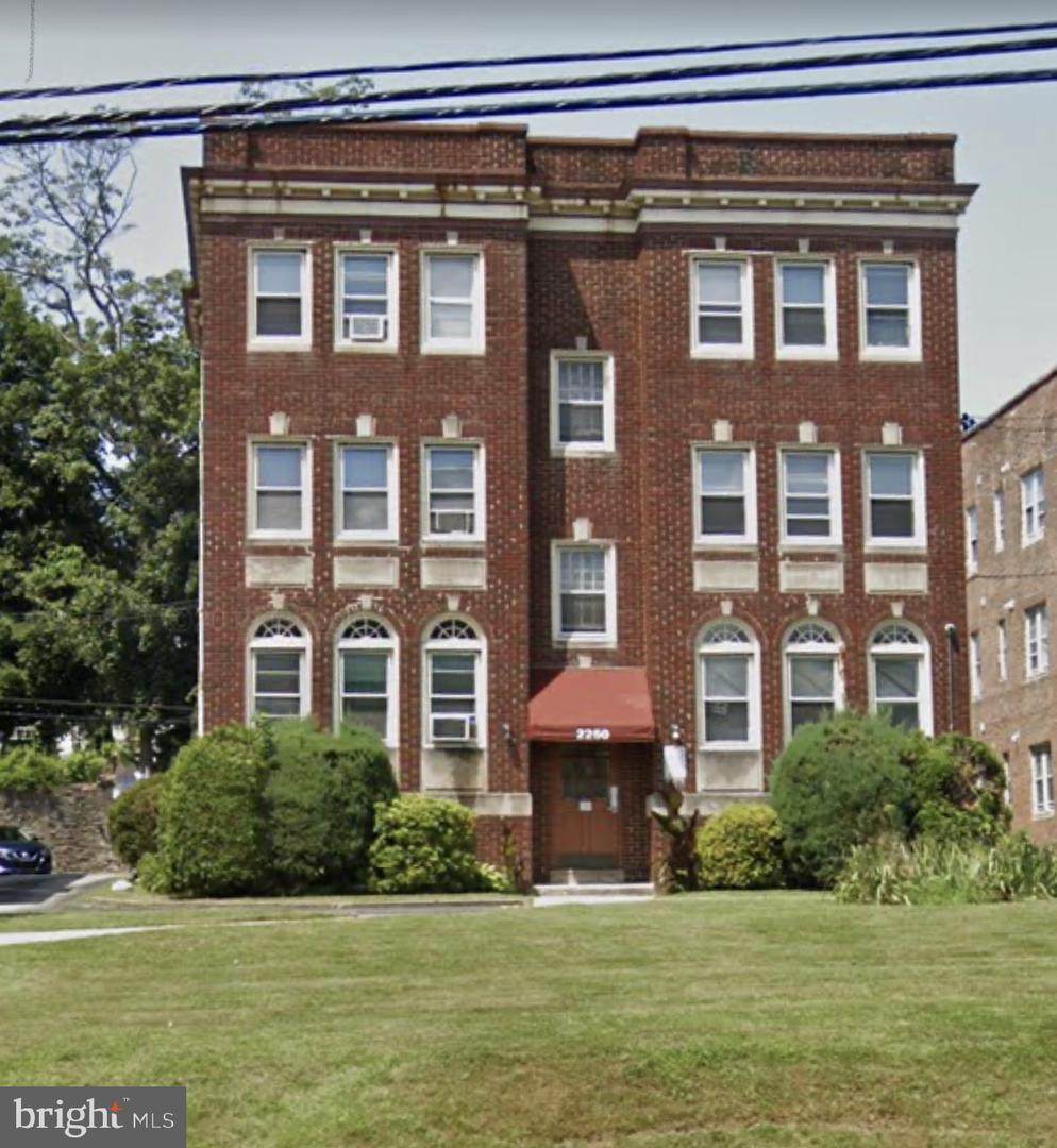 2250 Bryn Mawr Avenue - Photo 1