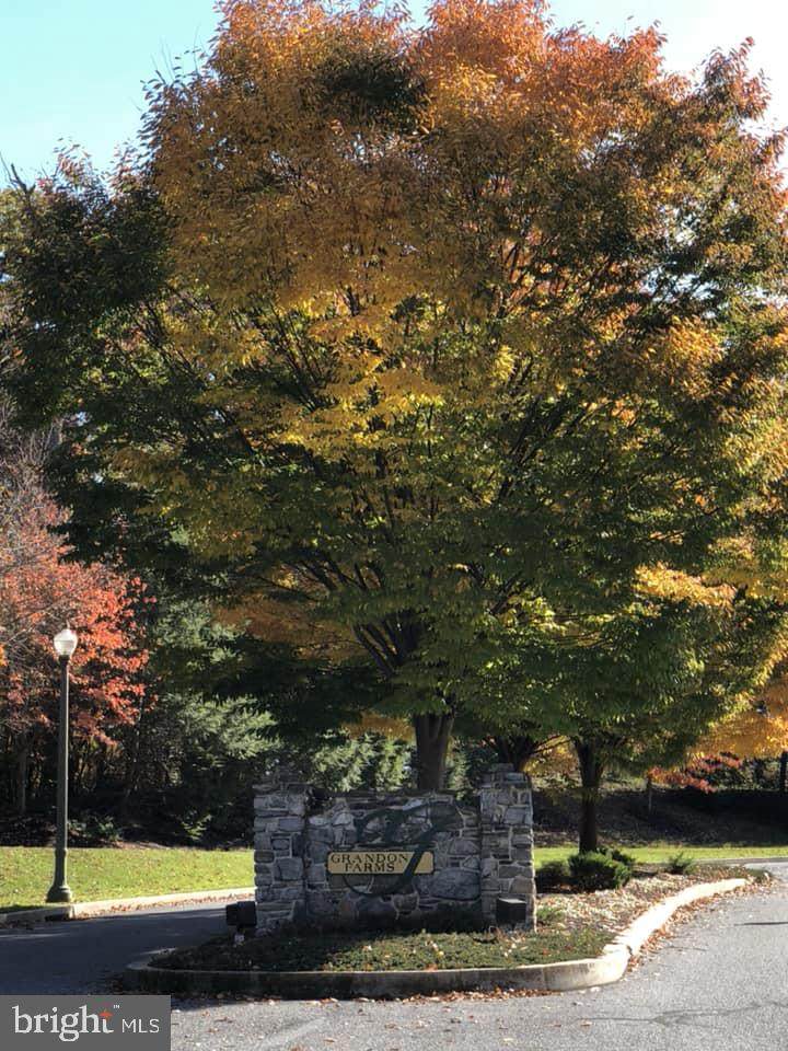 620 Crooked Stick Drive - Photo 1