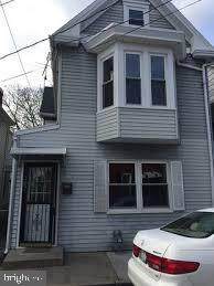 207 High Street - Photo 1