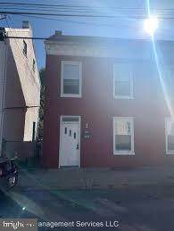 142 Locust Street - Photo 1