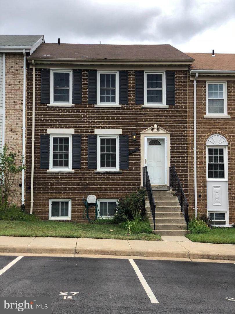 9505 Saluda Court - Photo 1
