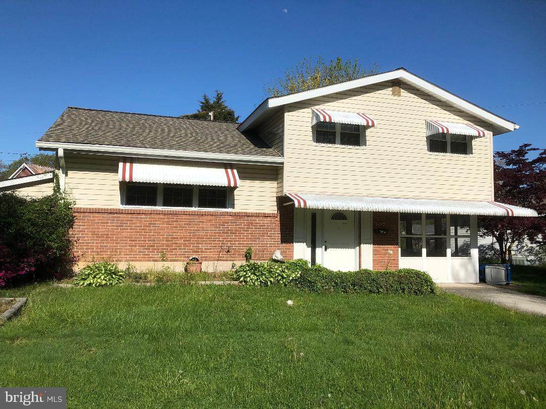 107 Adair Avenue - Photo 1