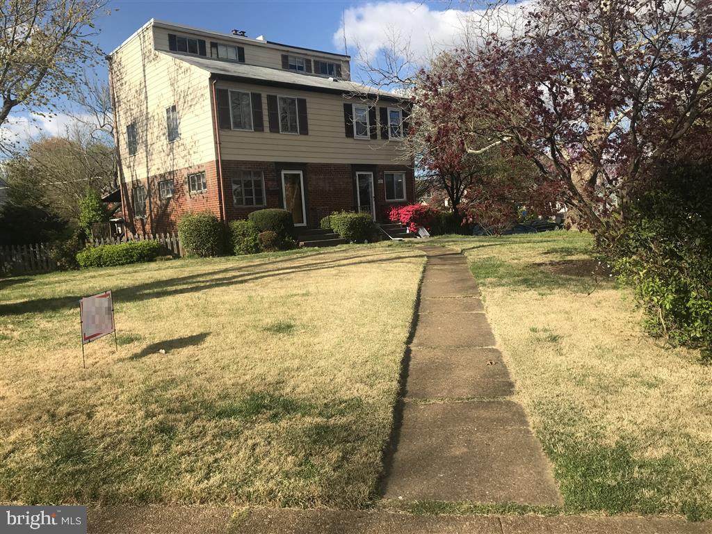 2200 Rollins Drive - Photo 1