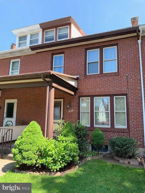 1624 Gregg Avenue - Photo 1