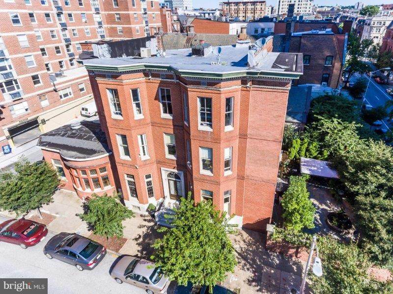 106 Chase Street - Photo 1