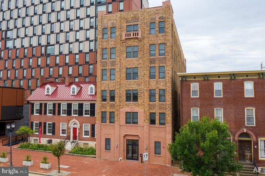 306 Cooper Street - Photo 1