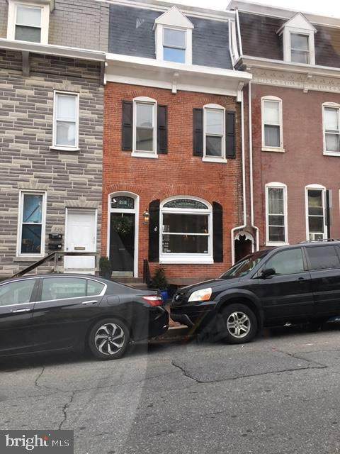 218 13TH Street - Photo 1