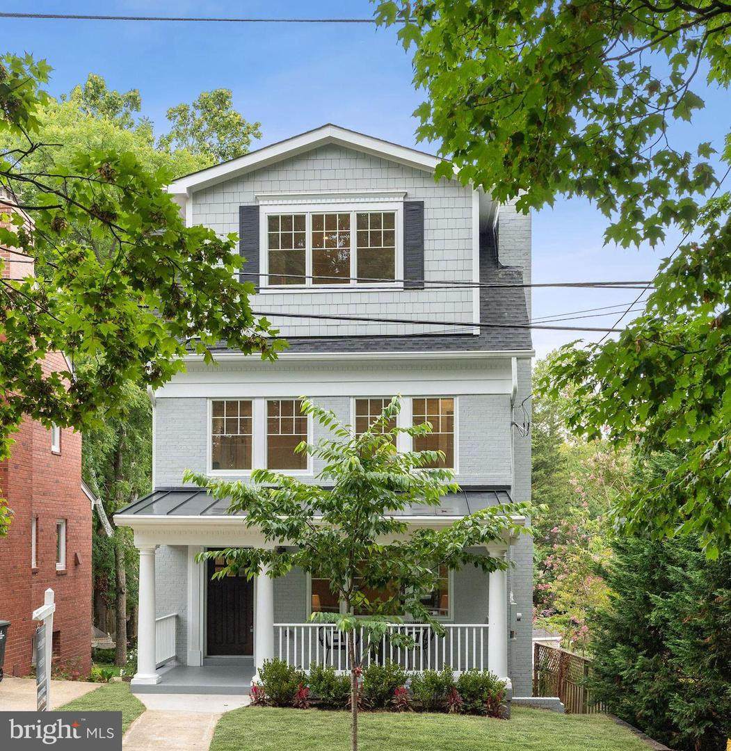 4605 Clark Place - Photo 1