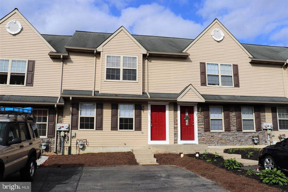 305 Wild Cherry Lane - Photo 1
