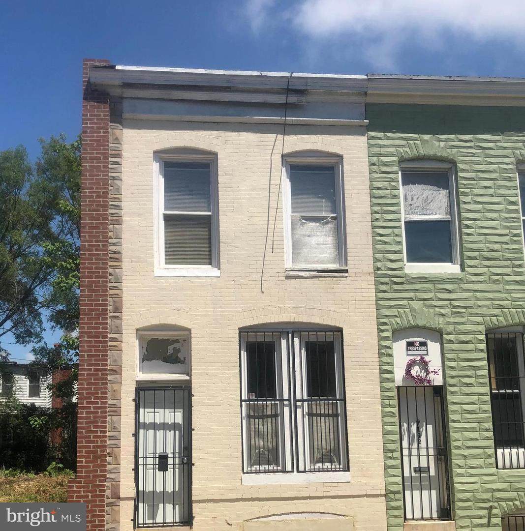 1930 Fairmount Avenue - Photo 1