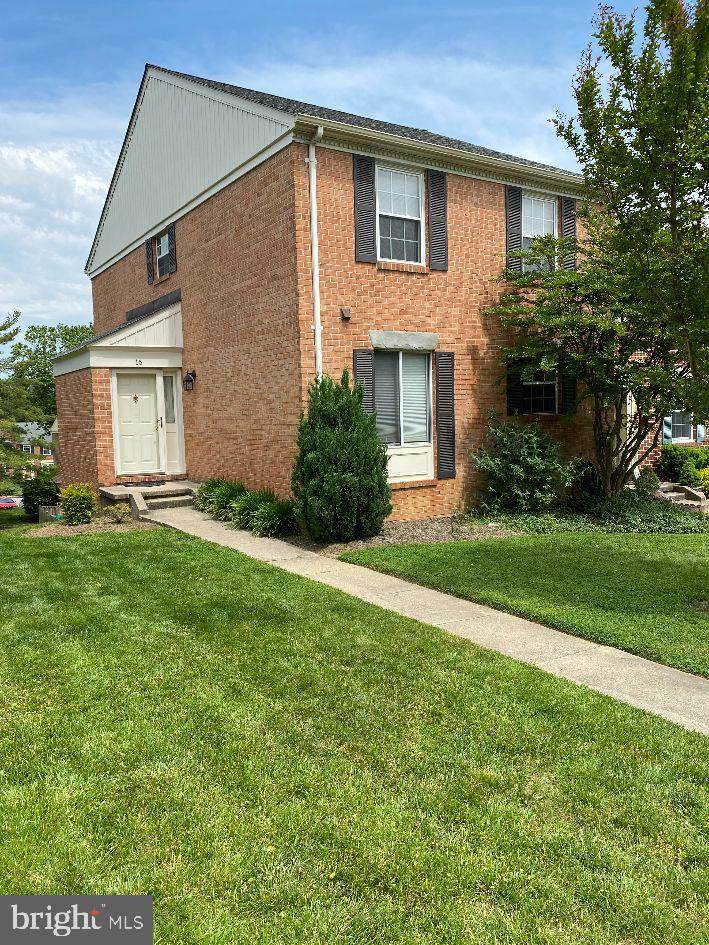 16 Castlehill Court - Photo 1