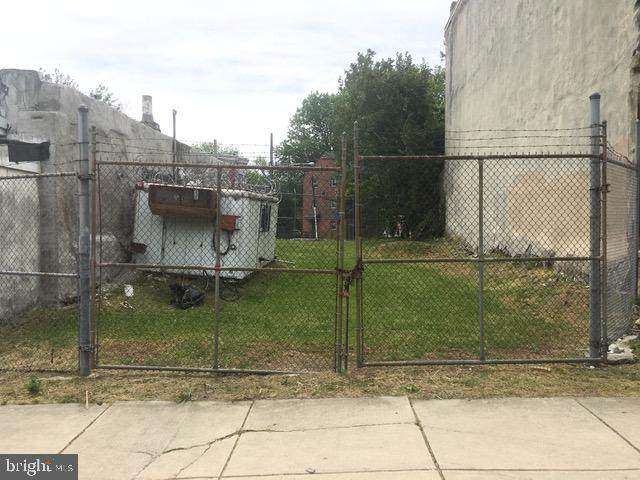 2532 Diamond Street - Photo 1