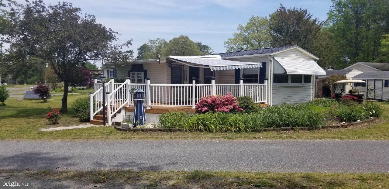 32217 Dogwood Drive - Photo 1