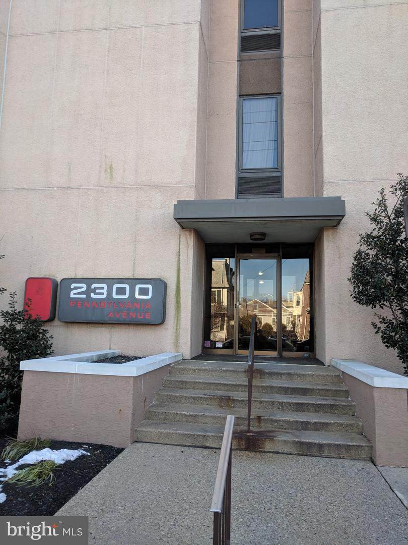2300 Pennsylvania Avenue - Photo 1