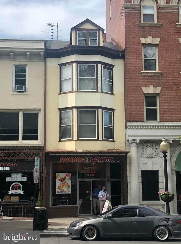 86 Nassau Street - Photo 1