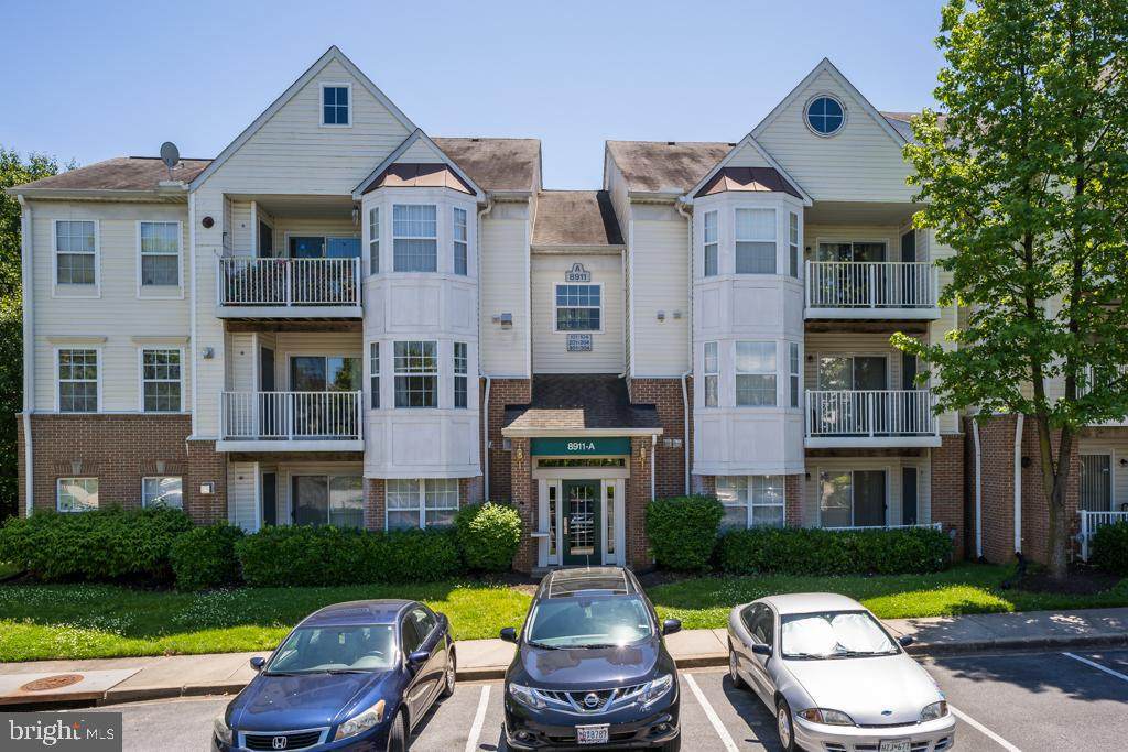 8911 Town Center Circle - Photo 1