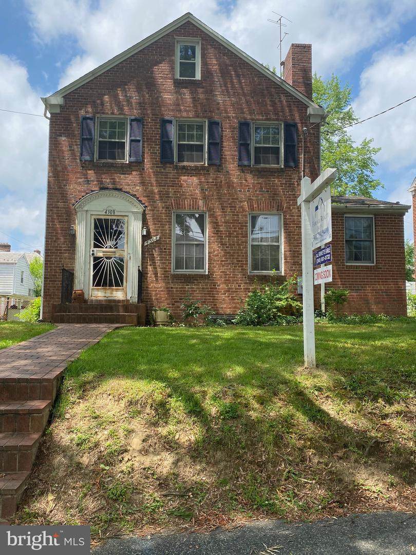 4308 19TH Street - Photo 1