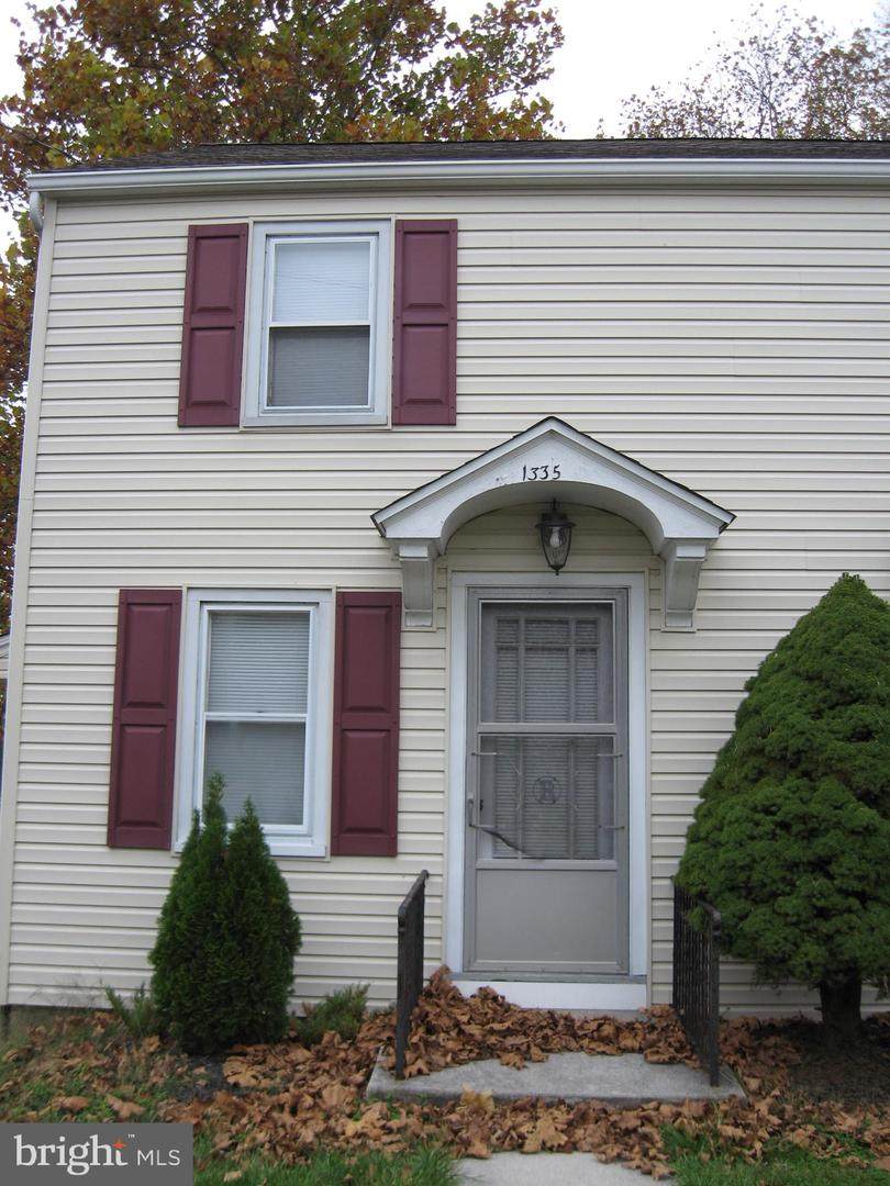 1335 Sandhill Road - Photo 1