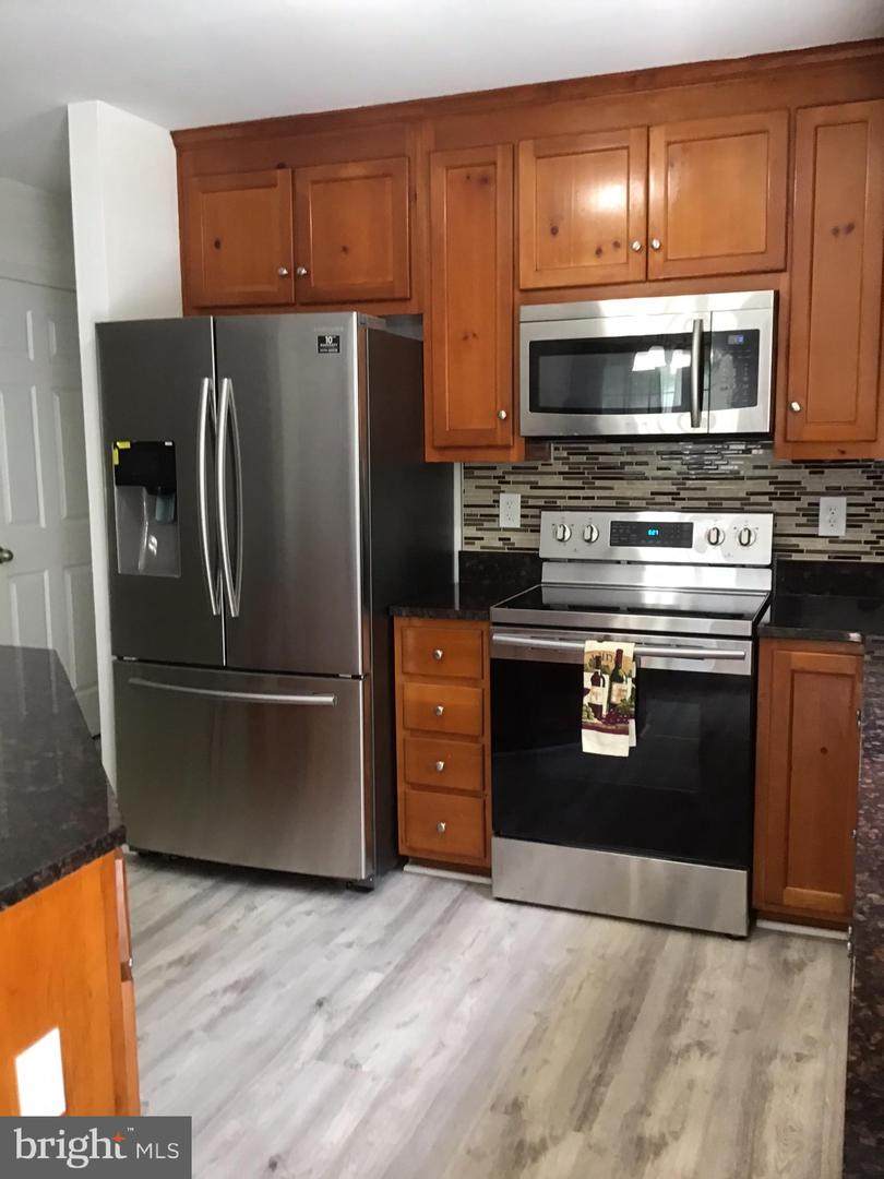 5200 Lake Avenue - Photo 1