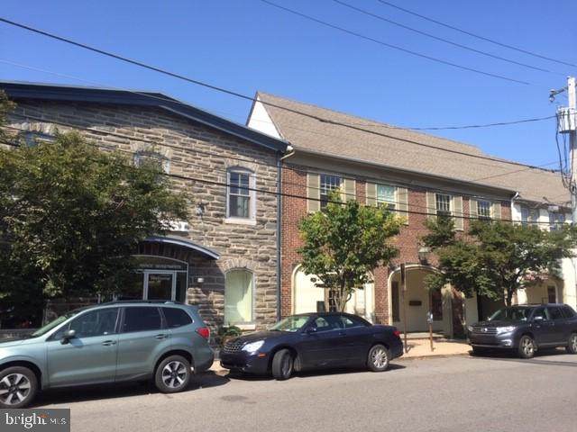 9-23 Highland Avenue - Photo 1